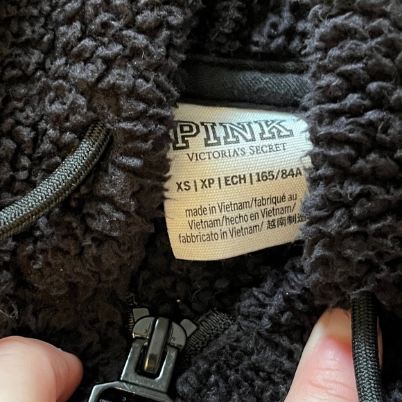 PINK Victoria's Secret 1/4 Zip Sherpa Hoodie - Picture 5 of 6